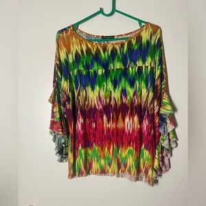 Moving Sale! Spectacular Blouse with cute Sleeves Design
